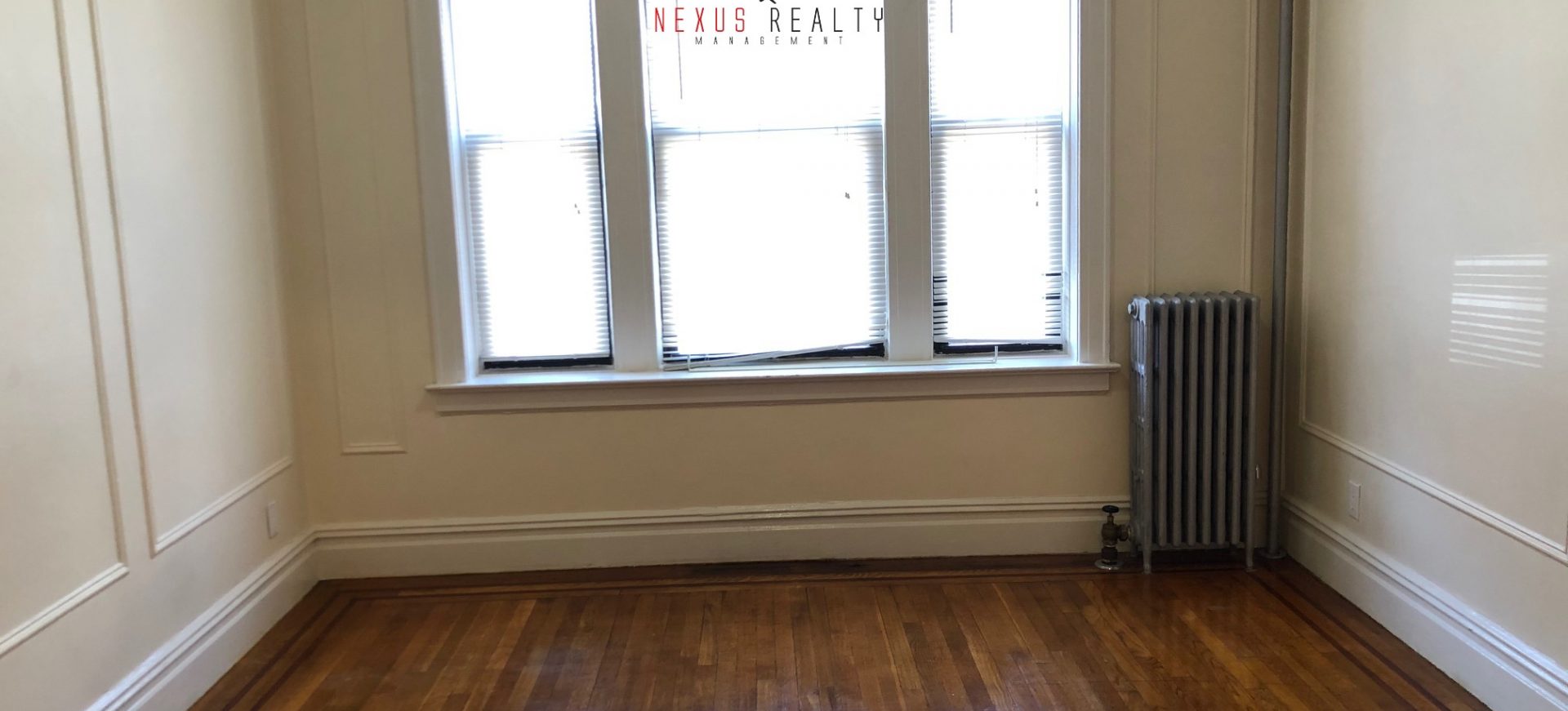 Bright 3 Bedroom flex apartment in Astoria ONLY $3600