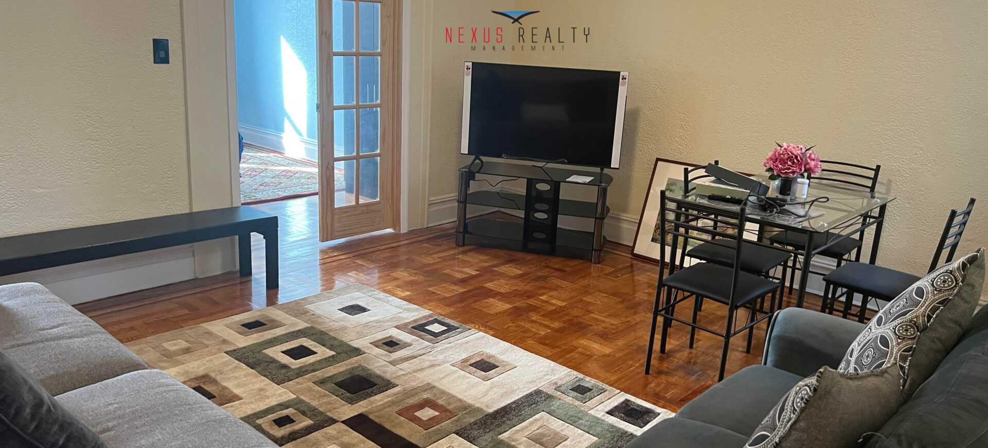 Huge 3 Bedroom FURNISHED apartment FOR SHORT LEASE with parking in Woodside $4500