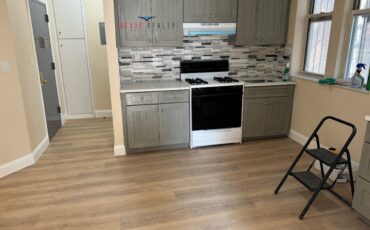 Renovated 1 Bedroom apartment in Woodside ONLY $2150