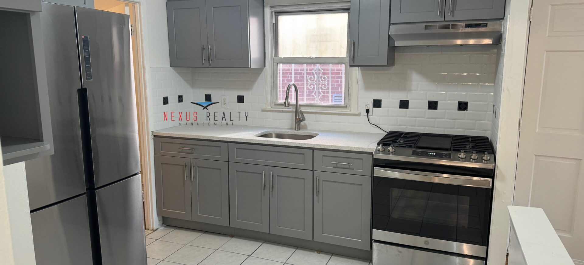 2 Bedroom apartment in Whitestone for only $2300