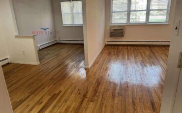 Huge 2 Bedroom apartment in LIC ONLY $2800