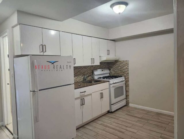 Beautiful 1 Bedroom apartment in Maspeth $2350