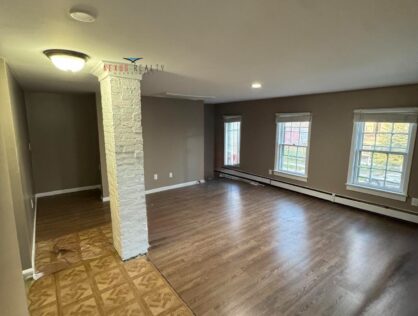 Beautiful 2 Bedroom apartment in Greenport $2600