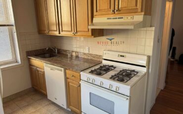 Beautiful 1 Bedroom apartment in Astoria $2500