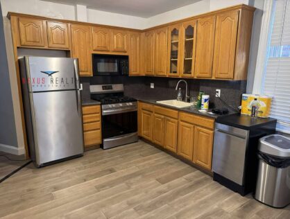 Spacious 1 Bedroom apartment in Astoria $2650 