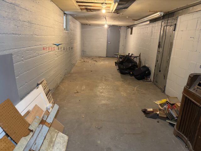 Space for storage to Astoria $850