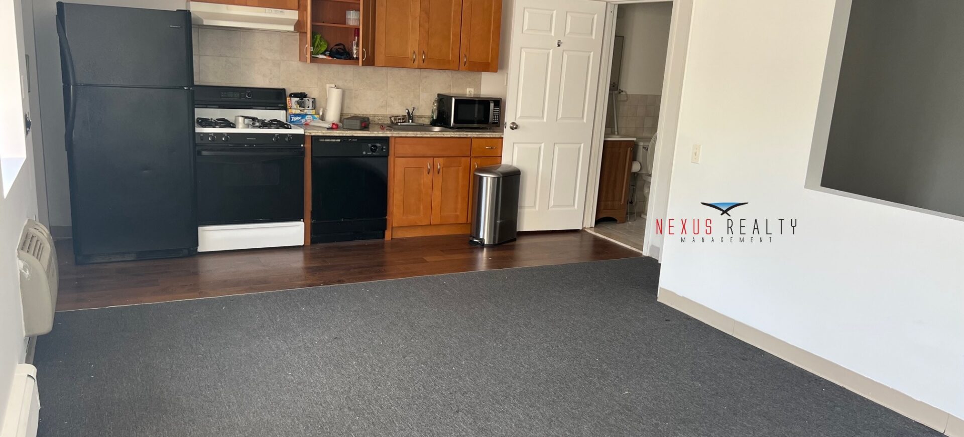 Bright 1 Bedroom apartment in Astoria $2300
