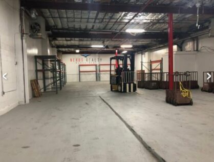 Warehouse of 4,000 sq ft in Astoria $7500