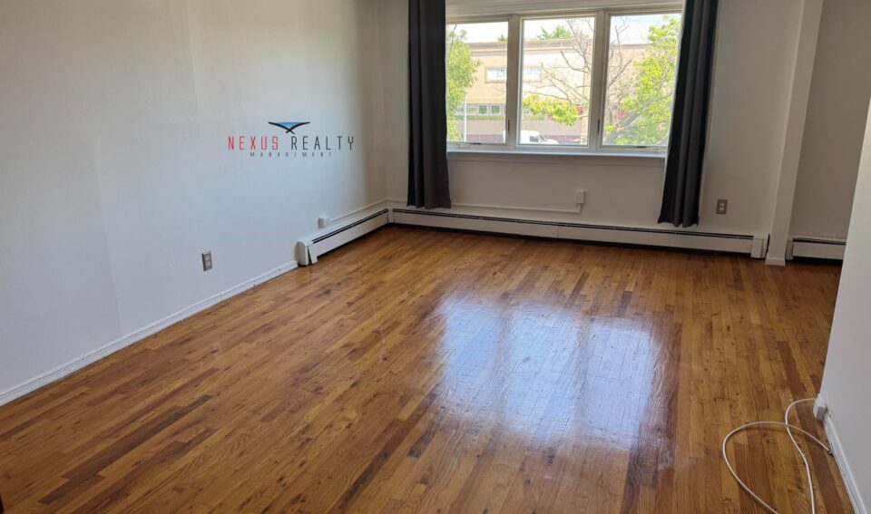 Amazing 2 Bedroom apartment in Flushing $3000