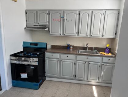Huge 2 Bedroom apartment in Astoria $3700