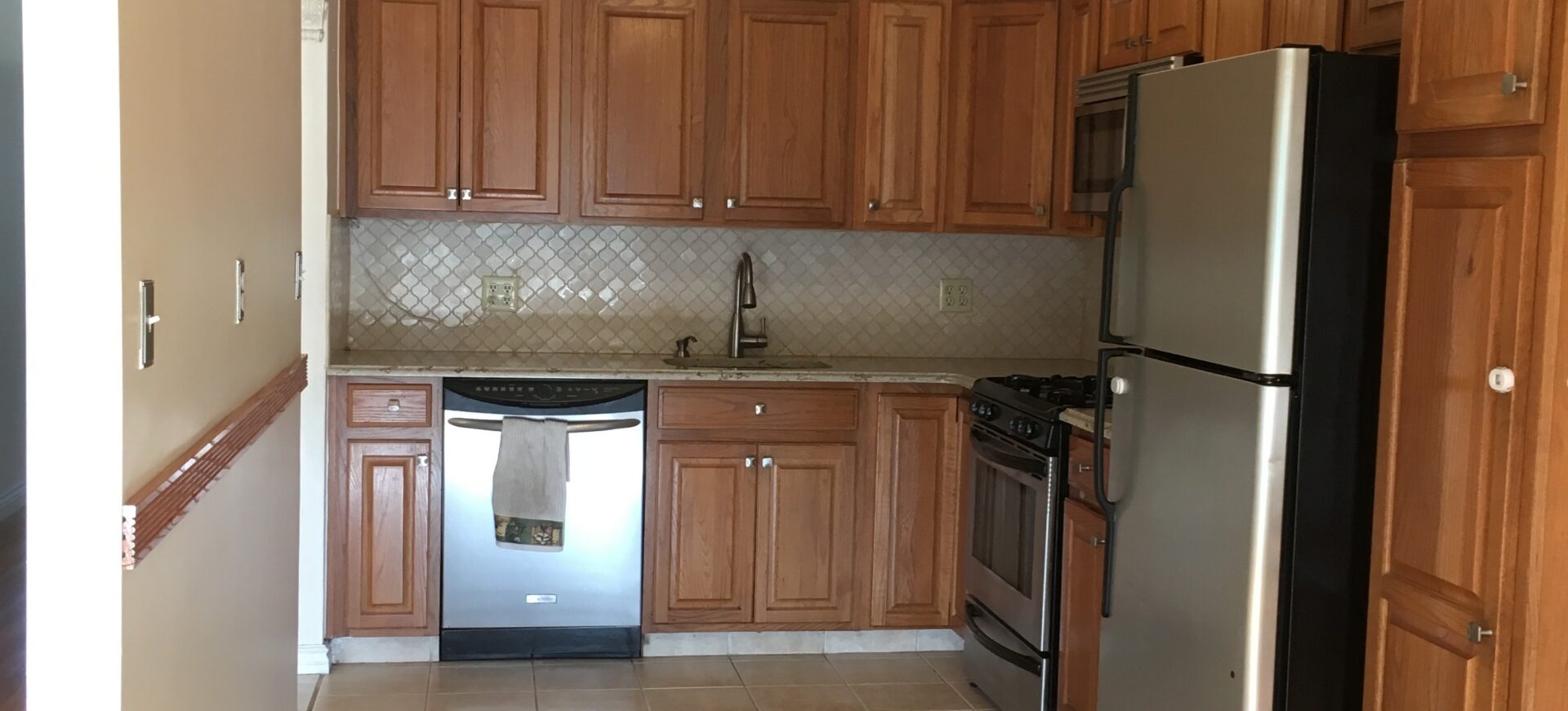Beautiful 2 Bedroom apartment in Sunnyside $2800