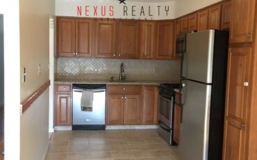 Beautiful 2 Bedroom apartment in Sunnyside $2800