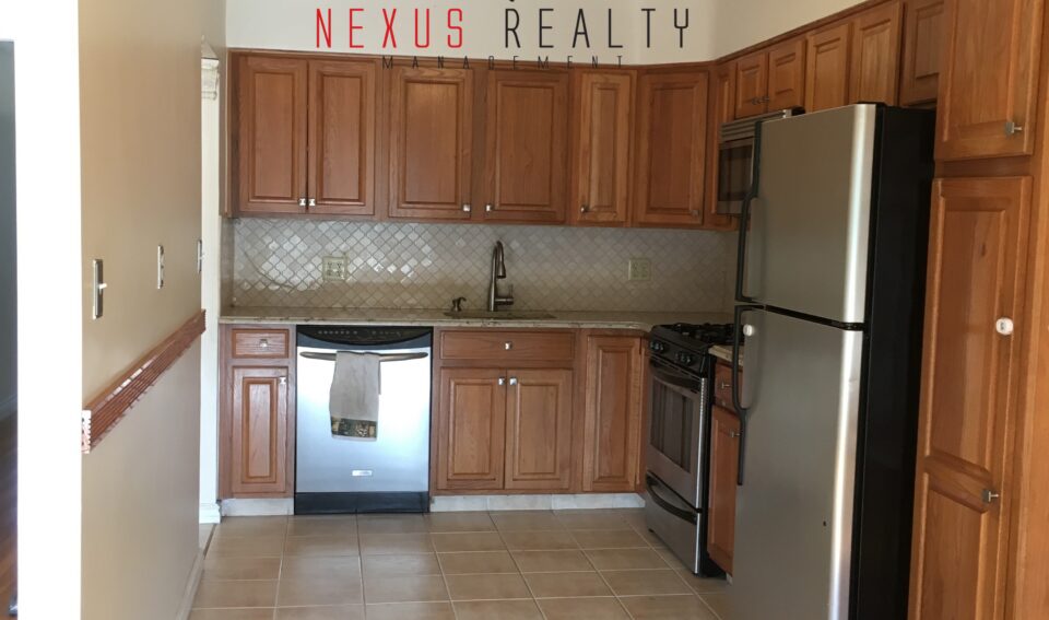 Beautiful 2 Bedroom apartment in Sunnyside $2800