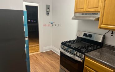 Beautiful 2 Bedroom apartment in Jackson Heights only $2500