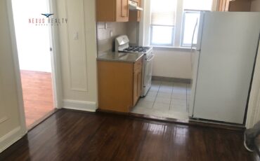 Beautiful 2 Bedroom apartment in Woodside $2,650.00