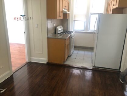 Beautiful 2 Bedroom apartment in Woodside $2,650.00