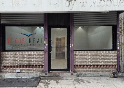 Retail Store for Lease in Long Island City  $3500