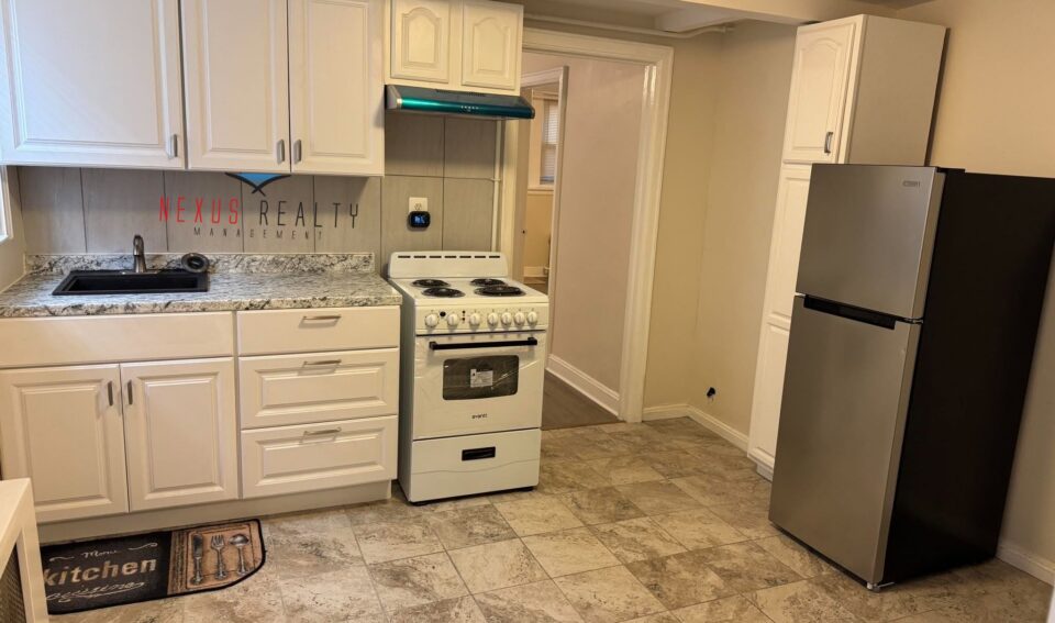 Renovated 1 Bedroom apartment in Flushing $2500